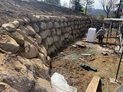 How To Build A Rock Retaining Wall Builders Villa
