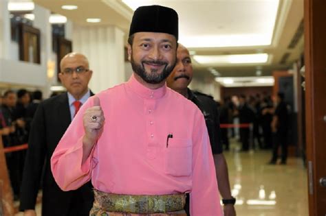 Ucapan datuk seri mukhriz mahathir, bekas menteri besar kedah pada kongres rakyat 2016 di pusat konvensyen shah alam. Mukhriz hopes to attract investments from ambassadors ...