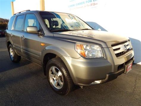 Buy Used Nice 07 Honda Pilot Ex Loaded Withe Leather And Nav In