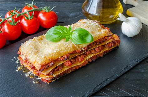 The Best Beef Lasagne Recipe Mouth Watering And Delicious
