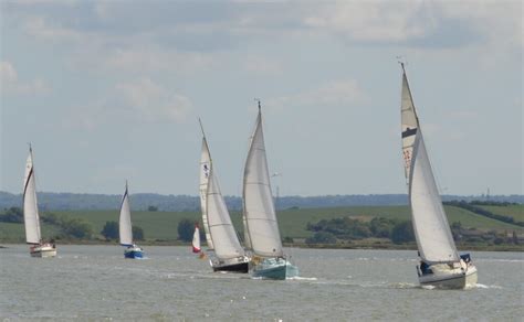 Lower Halstow Yacht Club Sailing Boating In Kent On The River Medway