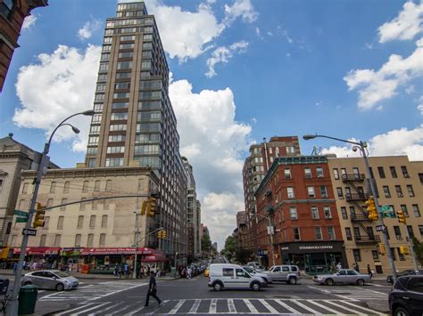 New Yorks East Harlem Gentrification Photos Business Insider Nyc