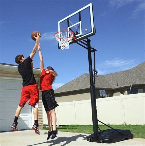 Llega el buen tiempo y las ganas de jugar al aire libre son enormes. Las 4 mejores canastas de baloncesto portátiles baratas ...