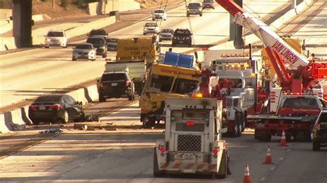 Northbound 110 Freeway Shut Down After 13 Car Crash Abc7 Los Angeles