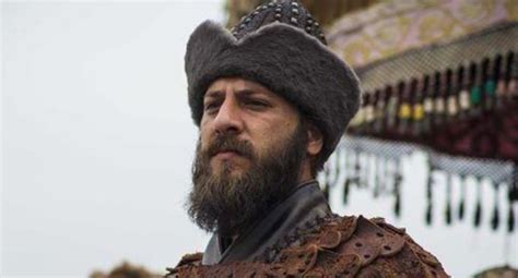 Bu sayfa oyuncu ertuğrul postoğlu hakkında biyografisi, özgeçmişi, dizilerde oynadığı roller, şu anda hangi dizide oynuyor, sosyal medya hesapları, ajansı, web sitesi ve hakkında çıkan haberlere yer verir. Uyanış Büyük Selçuklu Markus kimdir? gerçekte kim oynuyor ...