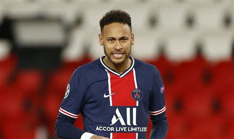 — (@yul1s_cr7rmd) august 2, 2021. Neymar renova contrato com o Paris Saint-Germain até 2025 ...