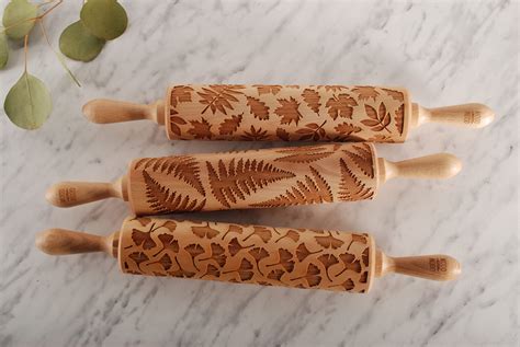 Wooden Rolling Pin Laser Engraved With Autumn Leaves Pattern