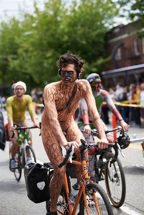 Fremont Summer Solstice Nude Cyclist Tranimaging Flickr