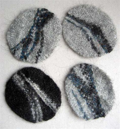 Ruths Weaving Projects Pebble Coasters