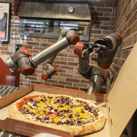 Pizza Making Robot Debuts In Paris CGTN