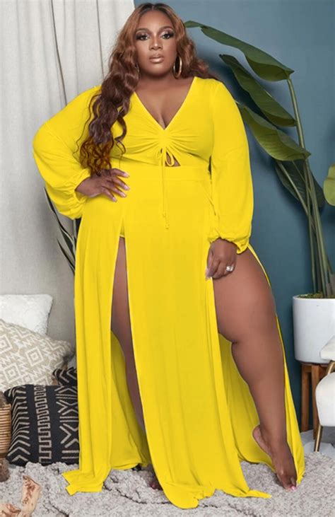 Wholesale Summer Plus Size Yellow High Slit V Neck Long Maxi Dress With
