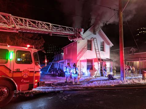 Ottawa Fire Crews Say 2 People Injured In 2 Alarm Blaze In
