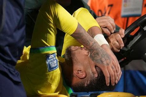 neymar tears acl meniscus in brazil s world cup qualifying match
