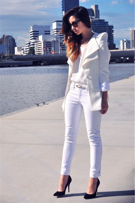 40 Fashionable All White Outfit Ideas For Women