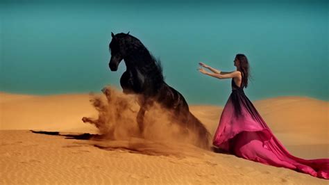 Black Horse Deset Woman Dress Sand Wallpaper 1920x1080 457828