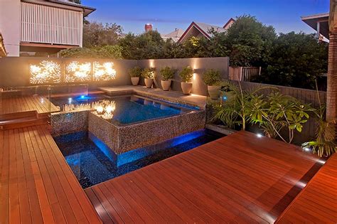 Pool Decking Options Advantages And Tips Se Qld