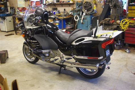 Checkout bmw r 1200 rt price, specifications, features, colors, mileage, images, expert review, videos and user reviews by bike owners. Take off top case and create a bagger? - BMW Luxury ...