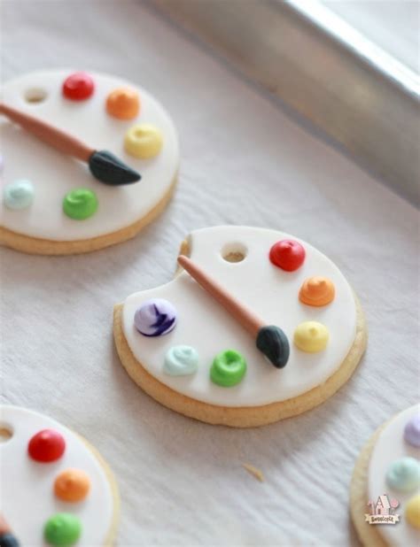 How To Cover Cookies With Fondant And Art Palette Cookie Tutorial Sweetopia