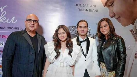 Potret Keluarga Dul Jaelani Di Premiere Film Perdananya Maia Estianty