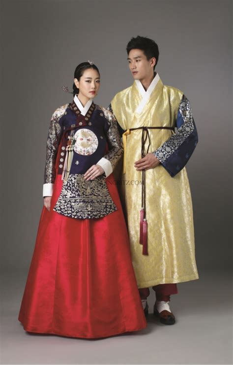 South Korean Traditional Clothing Men And Women