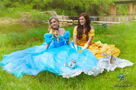 Las princesas Disney las protagonistas de esta boda lésbica MíraLES