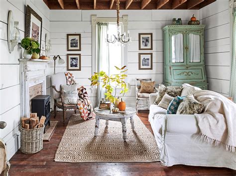 16 Fall Living Room Decor Ideas To Spruce Up Your Home For