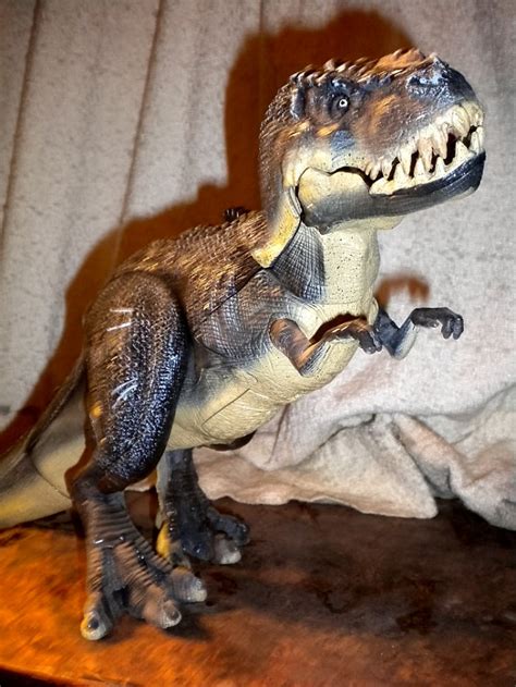 Vastatosaurus rex was an antagonist in king kong. "V-Rex" Dinosaur Toy