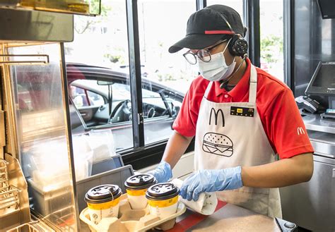 MCDONALDS MALAYSIAS DRIVE THRU CARNIVAL DELIVERS FEEL GOOD MOMENTS