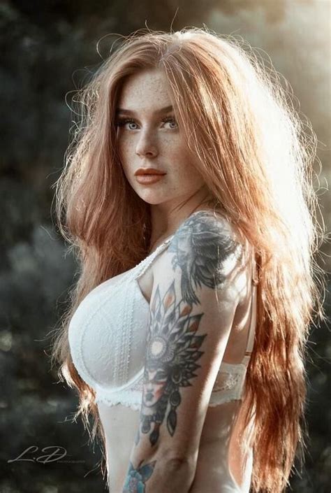 Pin By Drew Gaines On Redheaded Beauty Beautiful Redhead Redhead