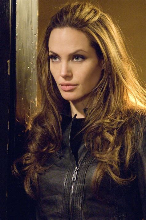 Look Back At Angelina Jolies Sexiest Most Scintillating Pictures