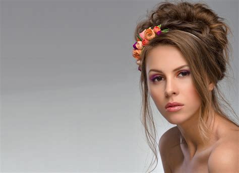 Wallpaper Portrait Flower In Hair Women Model Face 2200x1600 Wallpapermaniac 1156767