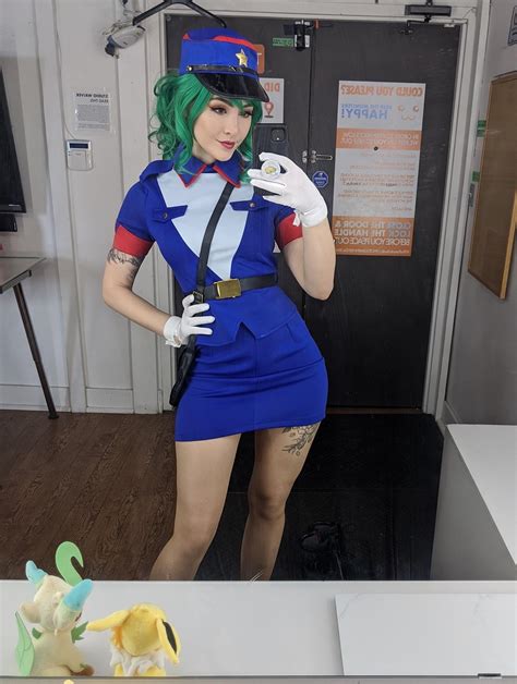 Officer Jenny By Luxlo Cosplay Rcosplaygirls
