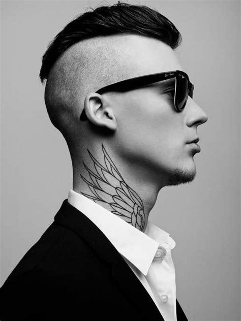 First of all, let me clear you that you don't have to pick up the quotes shown here for tattoos. 140 Eye Catching Neck Tattoos For Men & Women nice | Neck ...