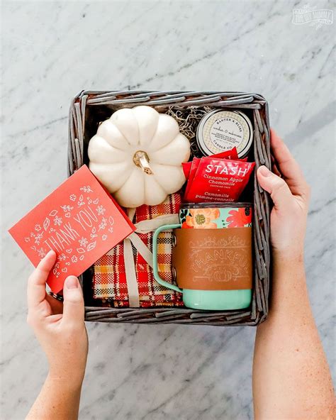 This Simple Fall Thank You Gift Basket Makes A Great Gift To Show