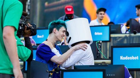 Marshmello And Ninja Are The Champions Of Fortnite Pro Am The
