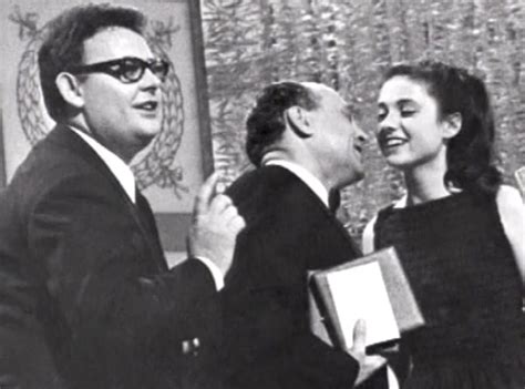 At the age of 16 she won the eurovision song. Eurovision 1964 : Gigliola Cinquetti - Italie : Non Ho l ...