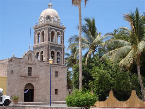Downtown Loreto Mexico 【 Baja California Travel Guide