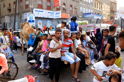 Aden Residents Ask Who Runs South Yemen Now Middle East Eye