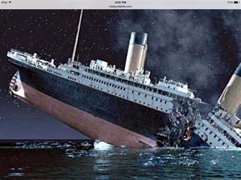 Titanic Breaking In Half Scene