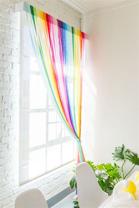 Diy Rainbow Streamer Curtains Funky Home Decor Rainbow Room Rainbow