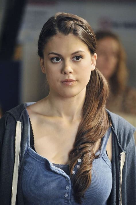 Picture Of Lindsey Shaw
