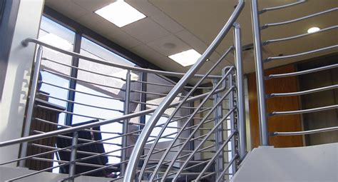 The difference between aluminum & stainless steel cable railing systems. Stainless Steel Railings ǀ Poppe + Potthoff