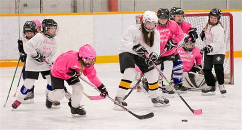Community Pulls Together To Keep Girls Playing Hockey The Meaford