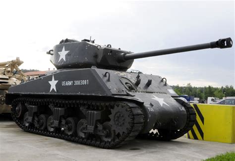 Sherman Jumbo Medium Tank M4a3e2