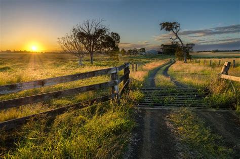 Farm Road Sunset Queensland Australia — Ashmole Photography Travel