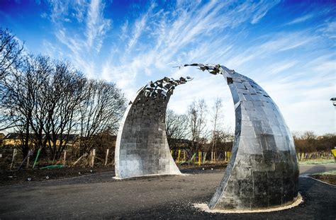 Cuningar Loop Sculpture Glasgow Inner Thrills