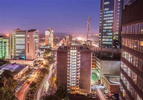 Capital city, the area of a country, province, region, or state, regarded as enjoying primary status, usually but not always the seat of the government; Capital de Zimbabue 🥇🥇🥇 - Global