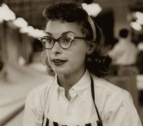 janet leigh 1948 wearing glasses hollywood stars classic hollywood old hollywood hollywood