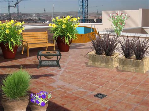 Cuando se trata de decoración de terrazas de áticos son muchas la opciones que tenemos a nuestra disposición. Decorar y amueblar terraza ático en Granada | Página 2