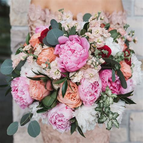 40 Perfect Peony Wedding Bouquets